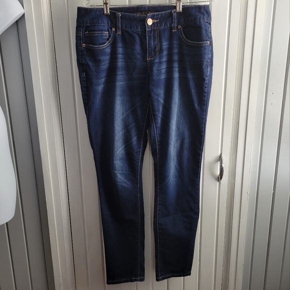 Maurices Denim Jegging - Picture 1 of 4